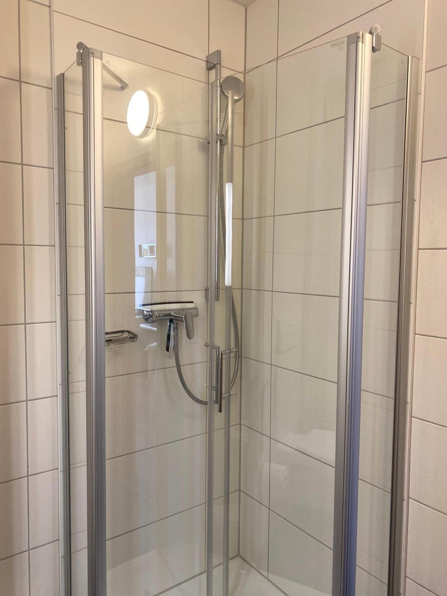 Yachthafenresidenz-Wohnung-9203-894 Kuehlungsborn Exterior photo